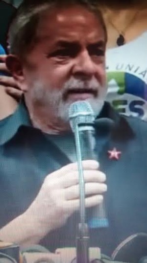 Lula e o PT: chegaram para acabar com os erros